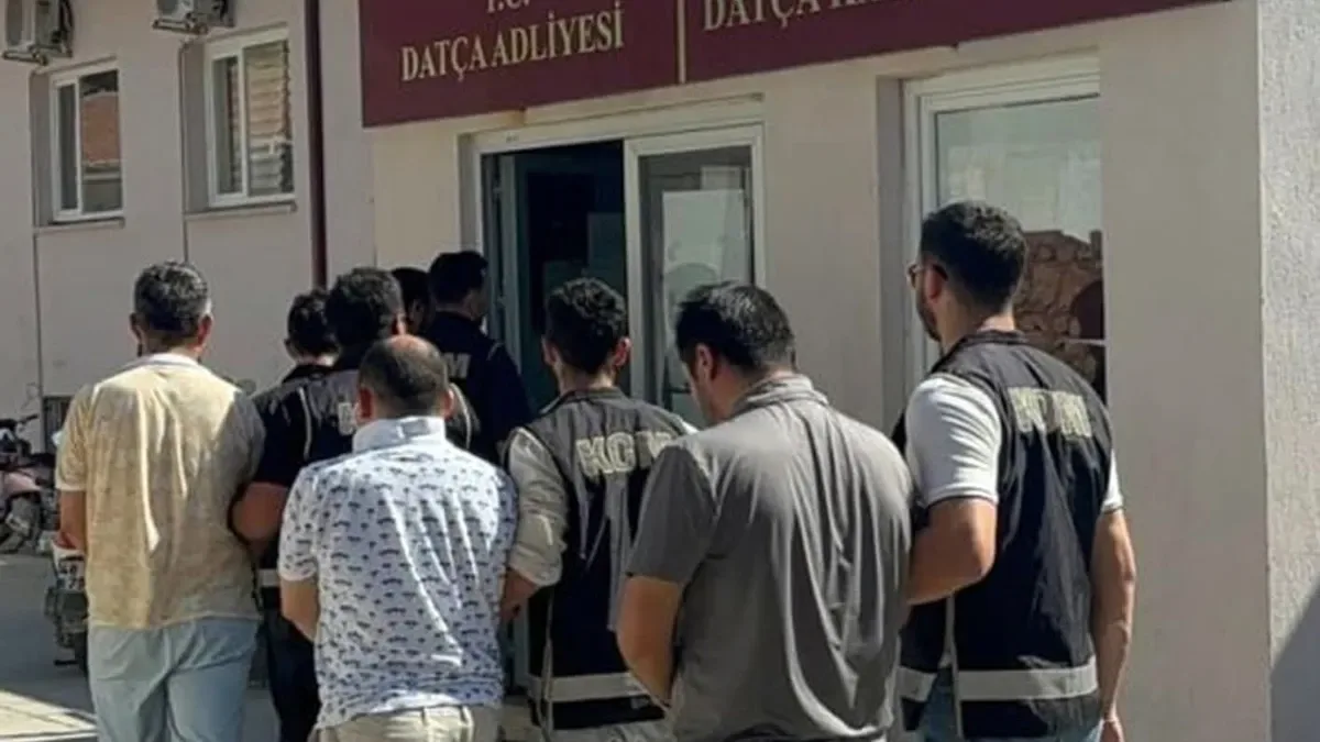 Muğla'da FETÖ üyeleri yurt dışına kaçmaya çalışırken yakalandı