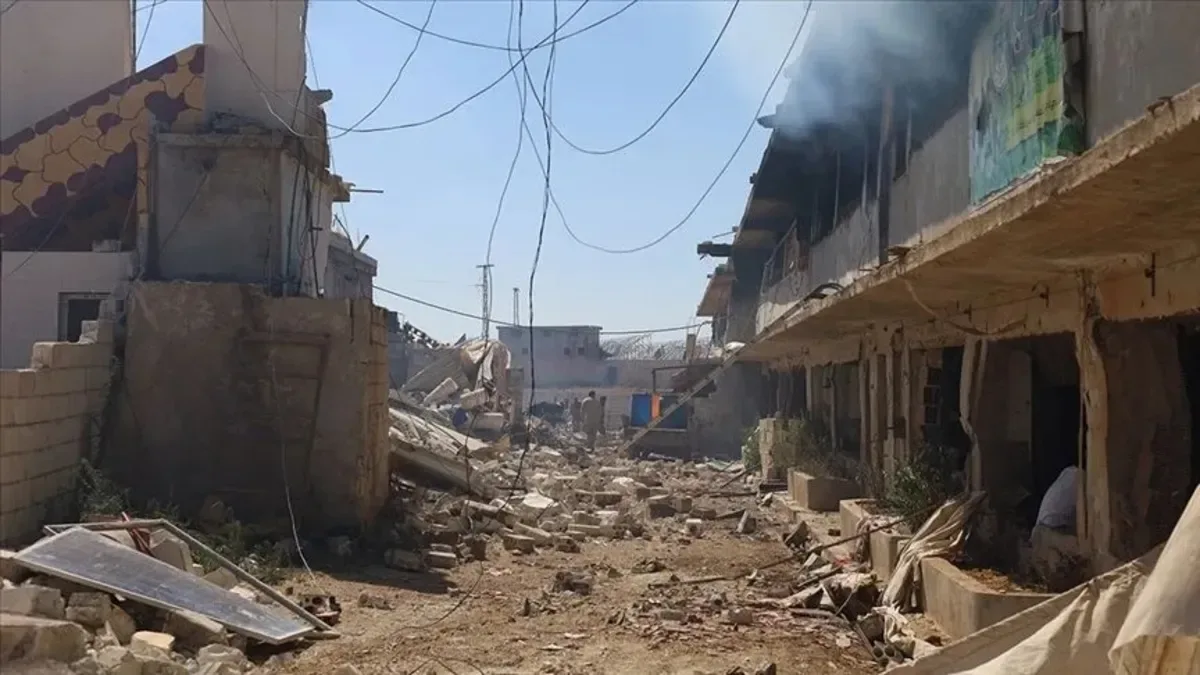 Suriye'nin Halep kentinde patlama sesleri duyuldu
