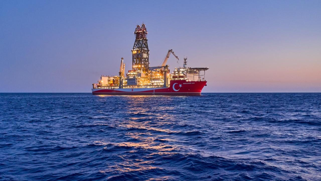 Batı Karadeniz'de Petrol Arama Faaliyetleri Başlatılacak