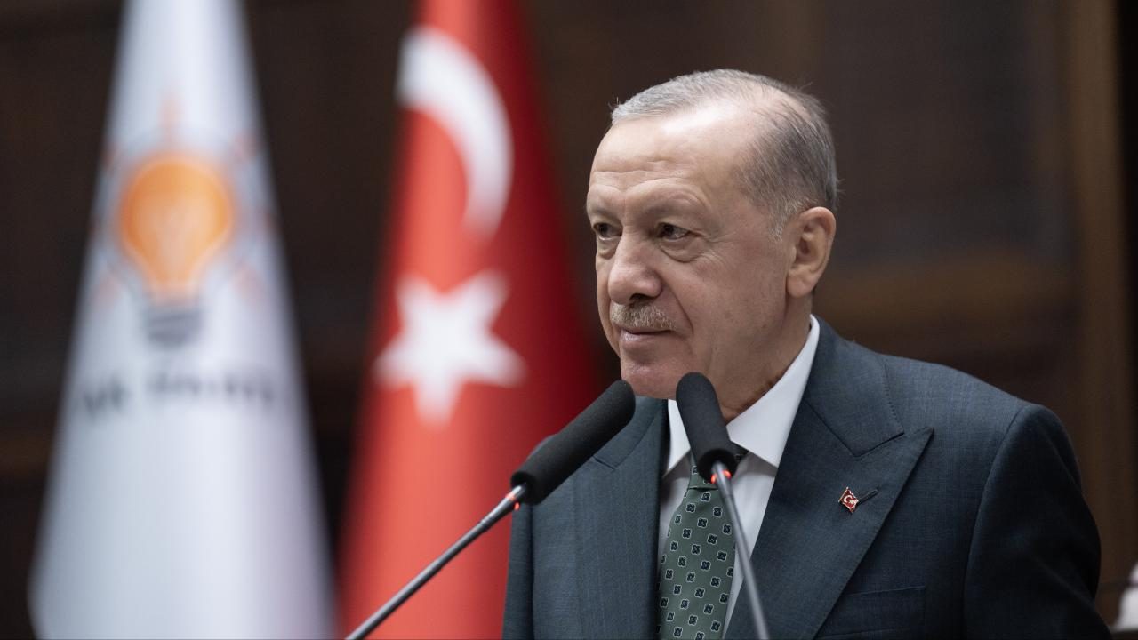 Cumhurbaşkanı Erdoğan'dan Busenaz Sürmeneli'ye Tebrik