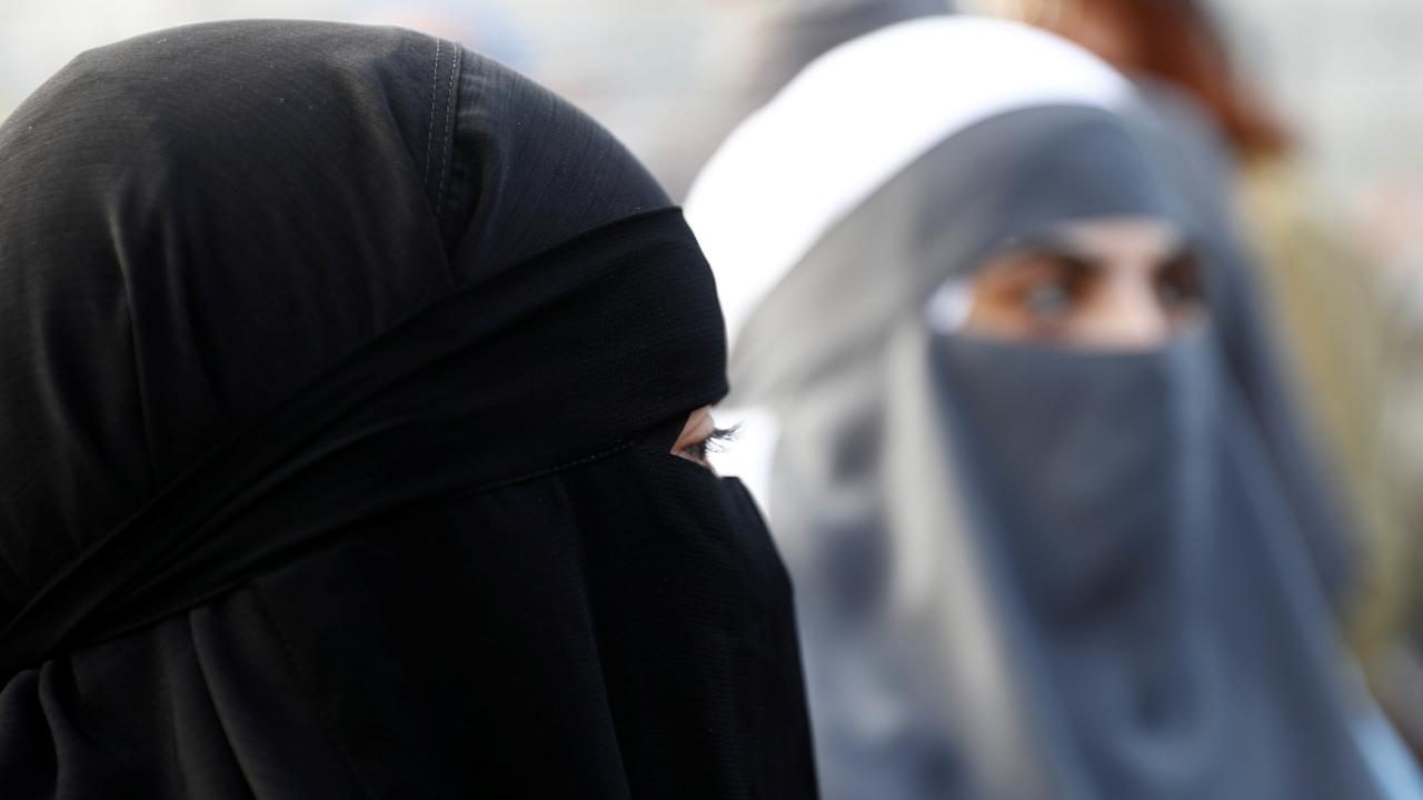 Lleida'da kamu alanlarında burka ve nikap yasağı getirildi