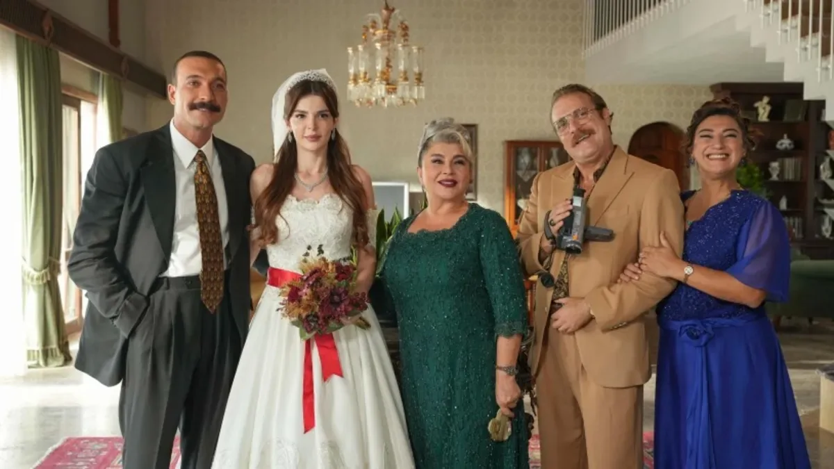 Burak Özçivit'in Güneşin Doğduğu Yer dizisi reytinglerde öne çıktı