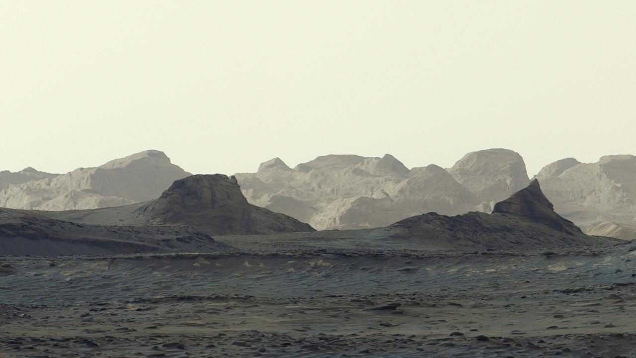 Curiosity Aracı Mars'ta Etkileyici Bir Şafak Fotoğrafı Çekti