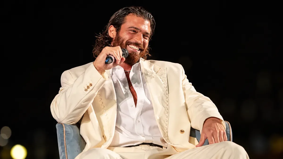 Can Yaman'dan dikkat çeken imaj değişikliği