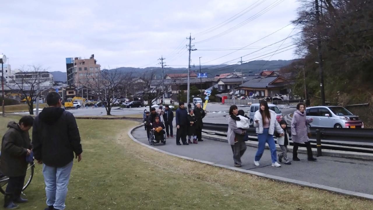 Japonya'da Yanlış Deprem Alarmı: 9.9 Büyüklüğünde Sarsıntı Korkusu Yaşandı